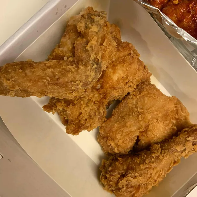 BBQ치킨 대표 사진