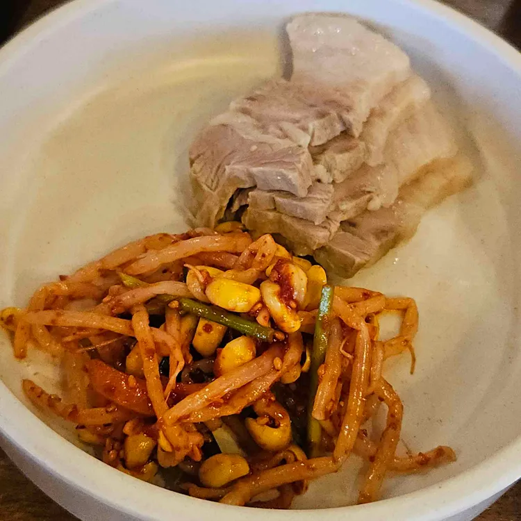 지리산꺼먹돼지 사진 3