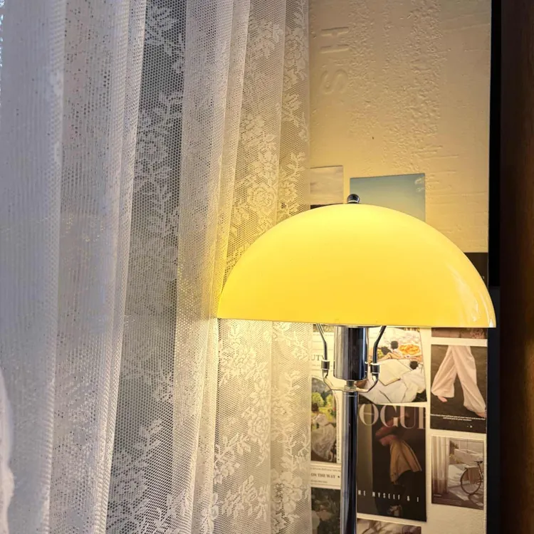 사이드테이블 사진