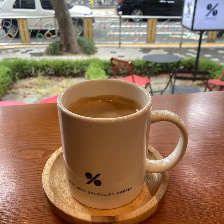 텐퍼센트커피 대표 사진