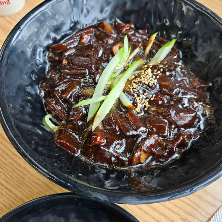 예지현 대표 사진