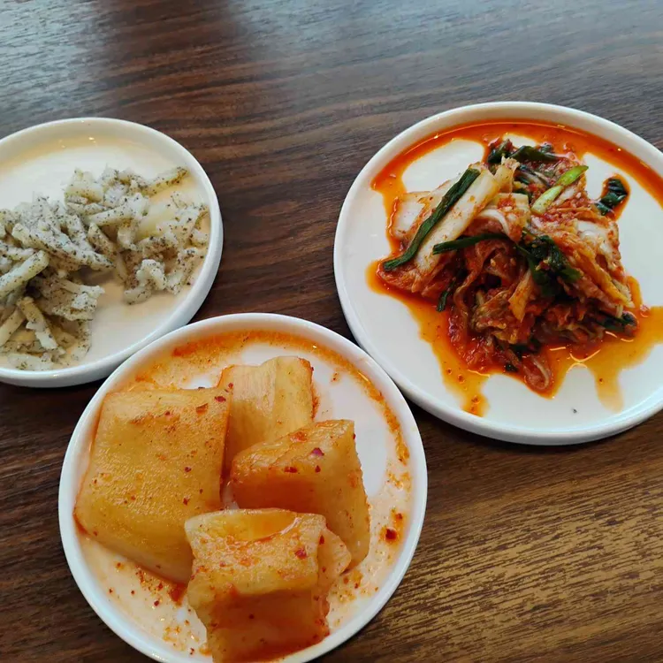 육당헌 대표 사진