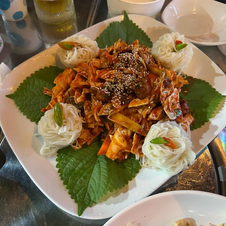 파티아이엔지 대표 사진