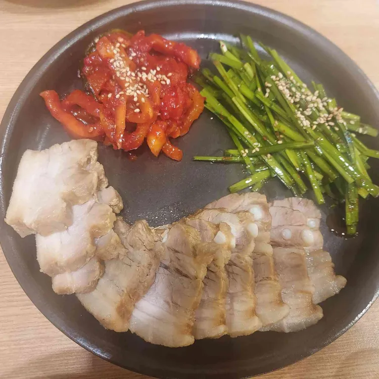 이화수전통육개장 대표 사진