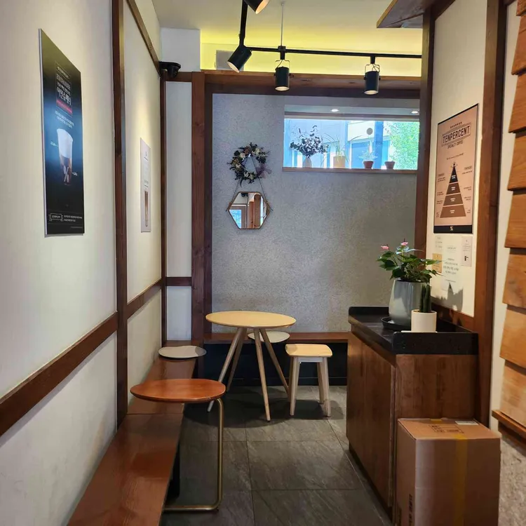 텐퍼센트커피 대표 사진