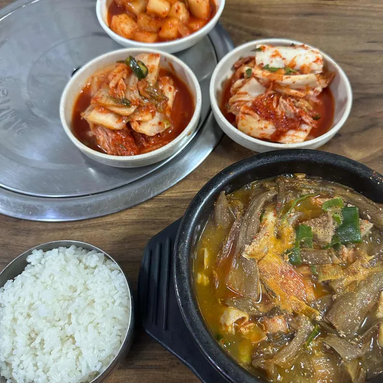 장수소머리국밥순대국 대표 사진