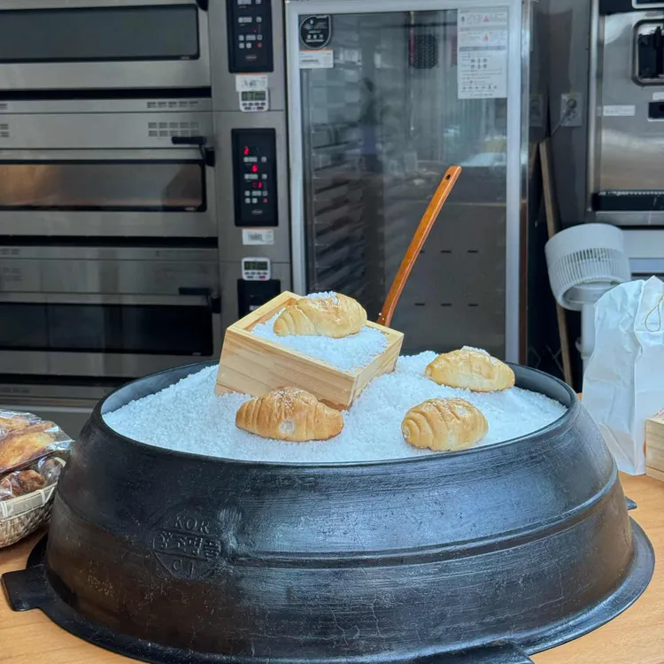 초당소금빵 대표 사진