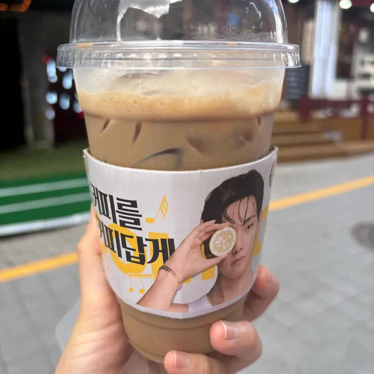 컴포즈커피 대표 사진