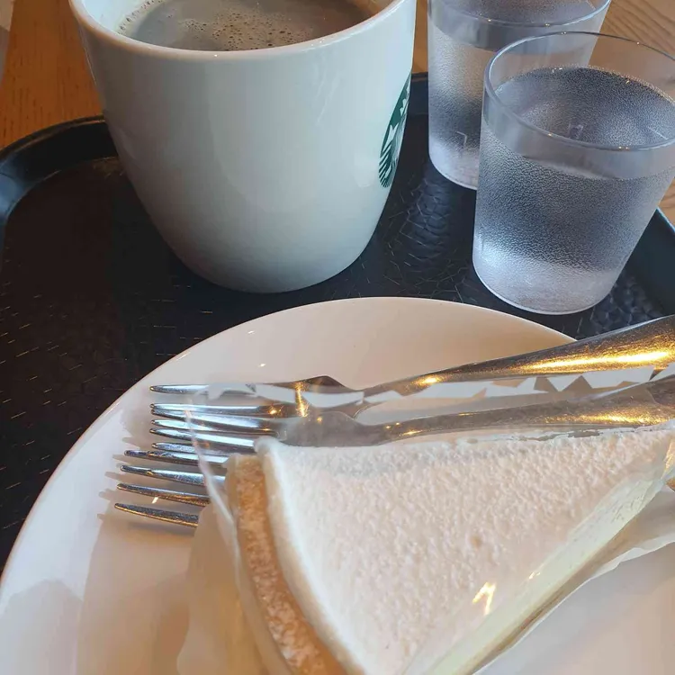 스타벅스 대표 사진