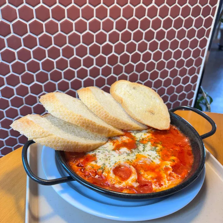 아워아워 대표 사진