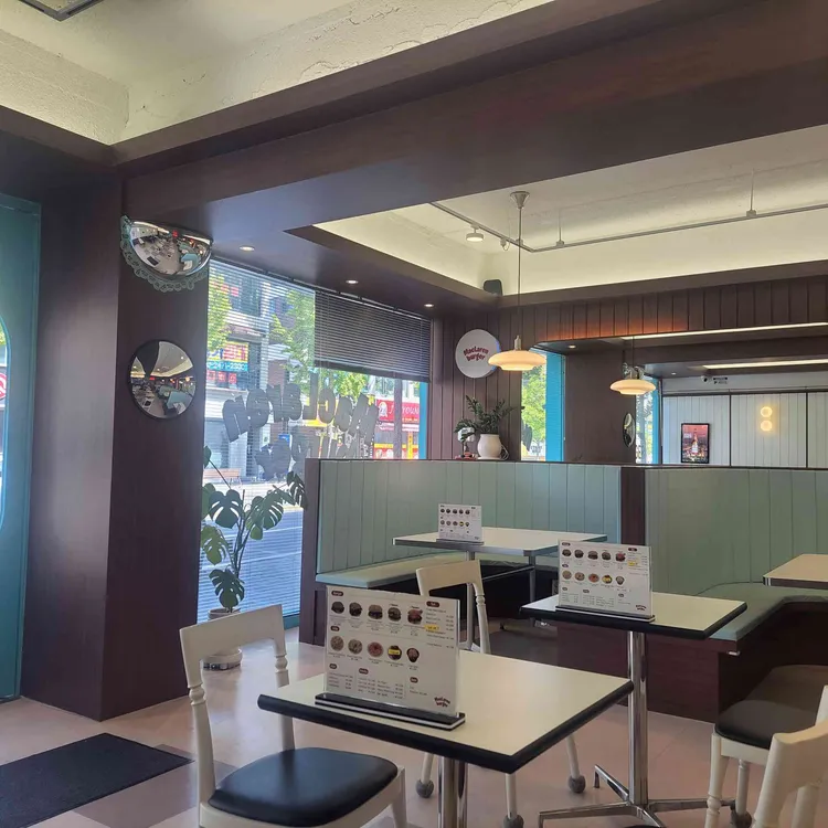 맥클래런버거 대표 사진