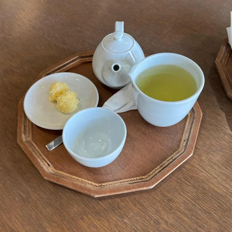 디앤디파트먼트 사진