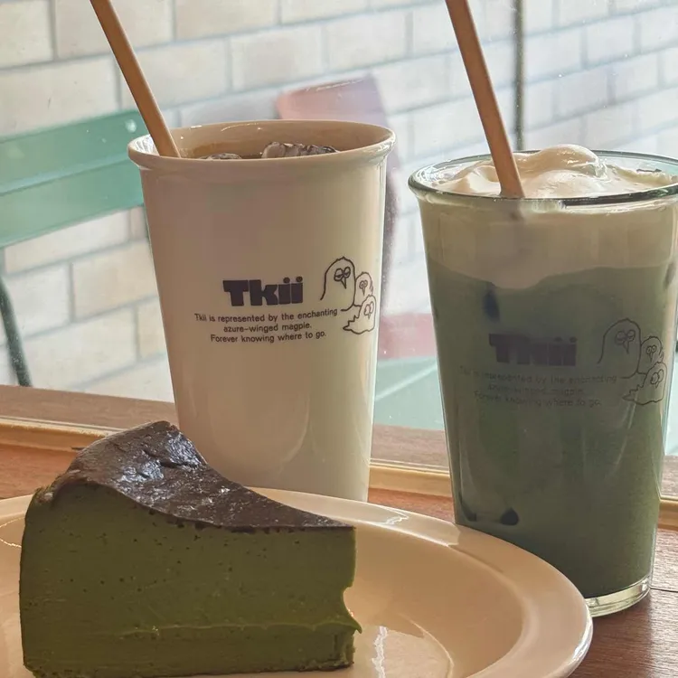 트키 도산 사진
