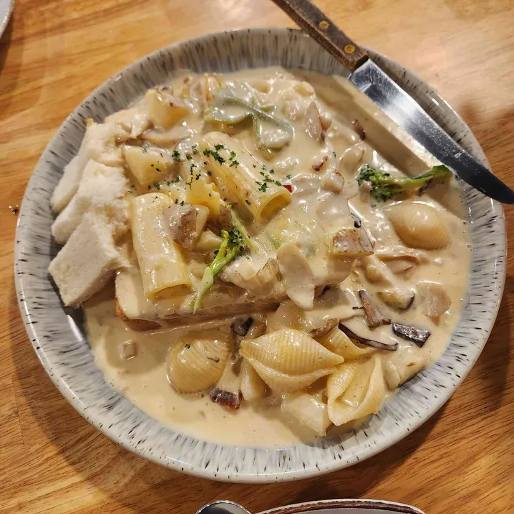 쏘렐라 사진