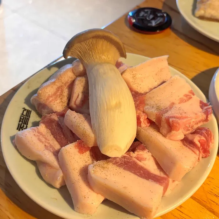 초필살돼지구이 대표 사진