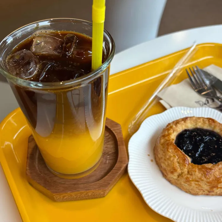 범계 카페 오렝 대표 사진