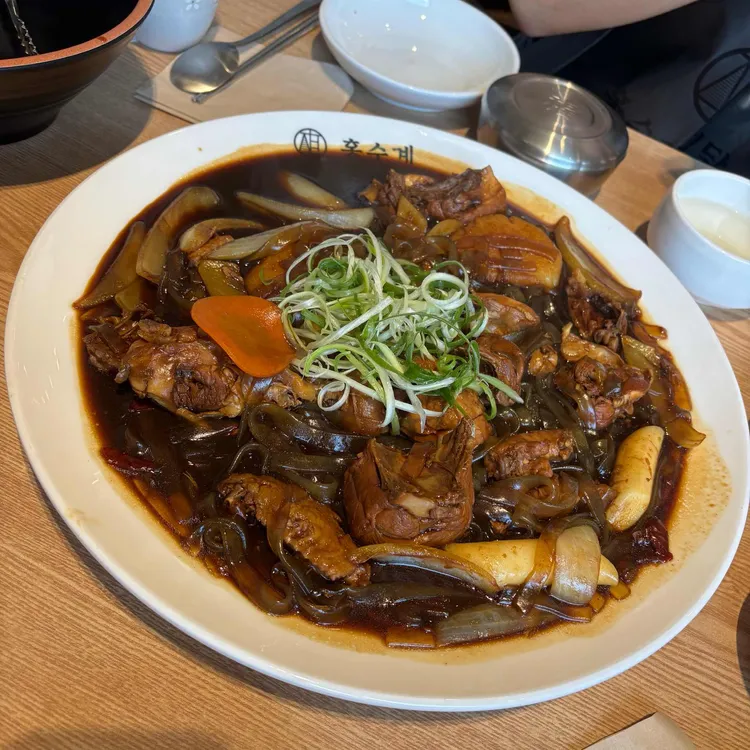 홍수계찜닭&삼계탕 대표 사진