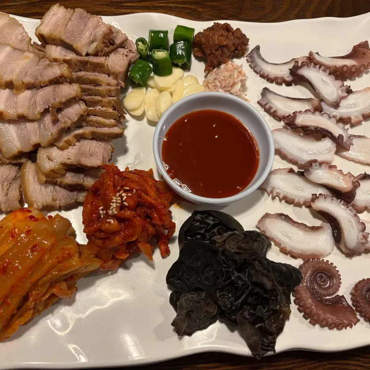 밥심한식뷔페 사진 4
