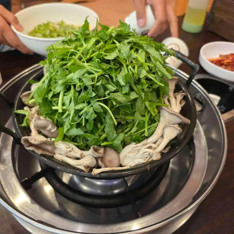 등촌샤브칼국수 사진