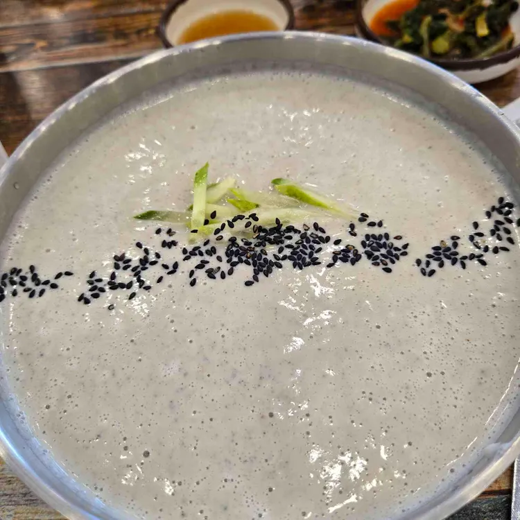 융건릉비빔국수 대표 사진