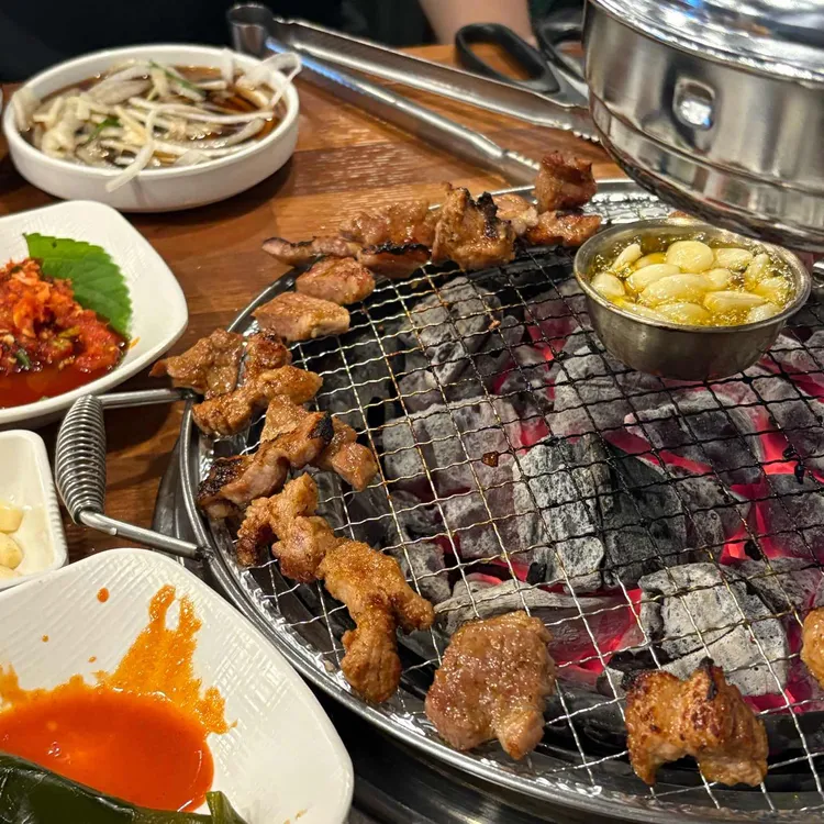 부부숯불돼지갈비 대표 사진