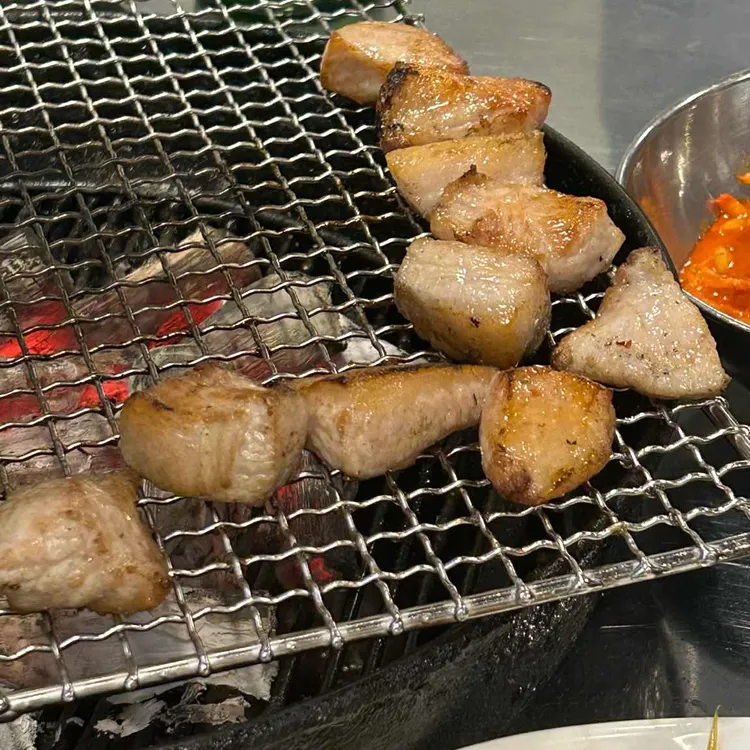 일통왕소금구이 대표 사진