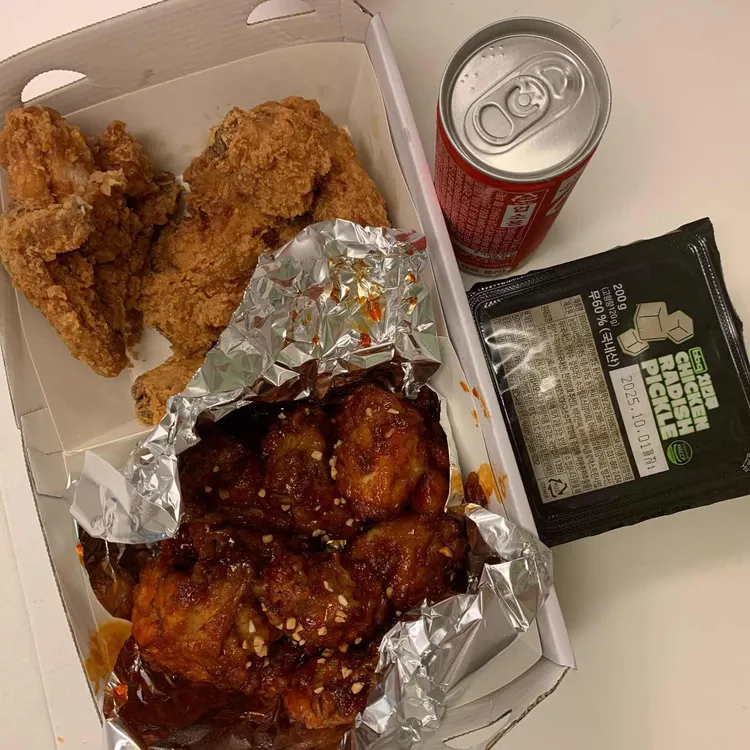 BBQ치킨 대표 사진