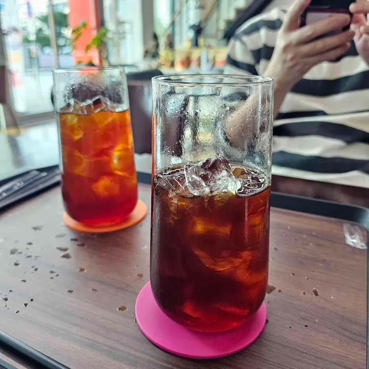 더움 대표 사진