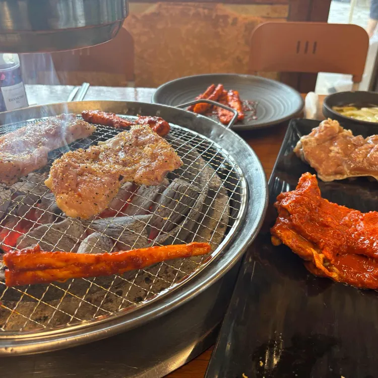 토담숯불닭갈비 사진