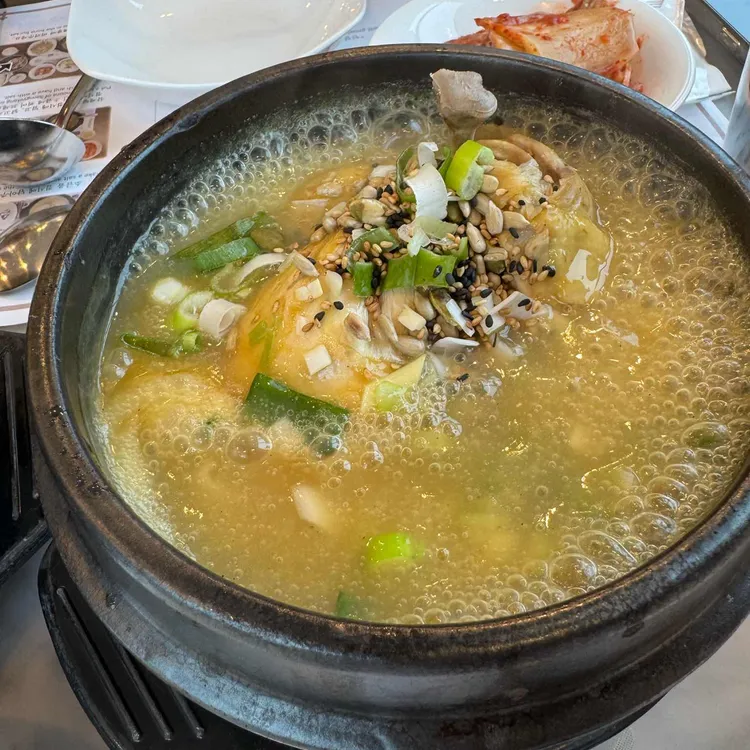 약수상황삼계탕