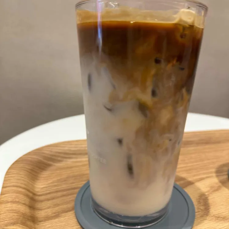 텐퍼센트커피 대표 사진