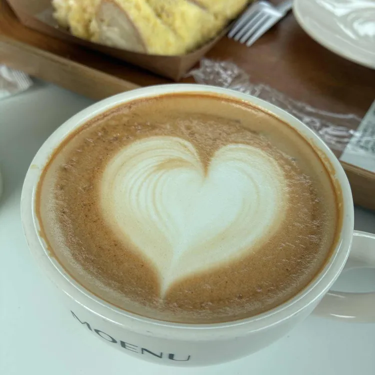 모에누 베이커리 사진