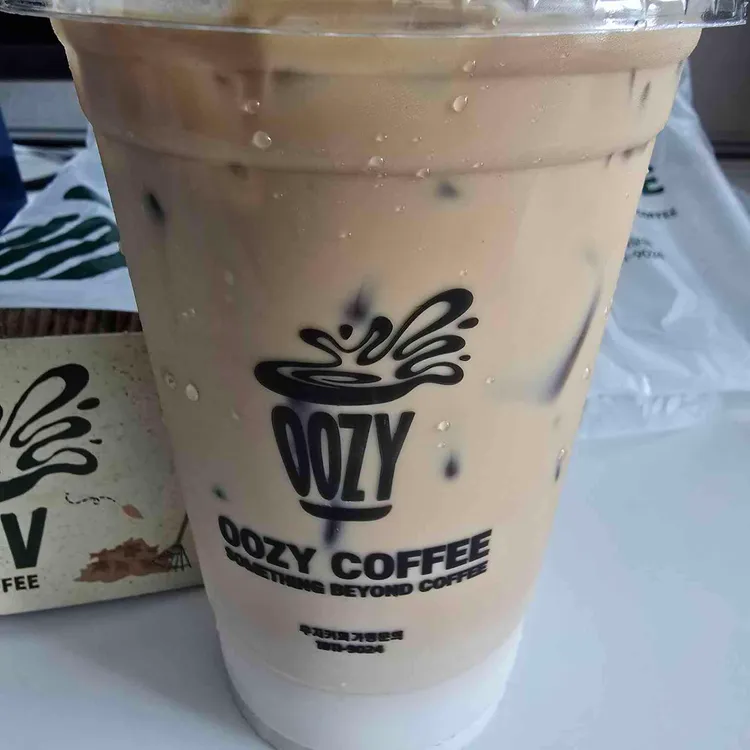 우지커피 대표 사진