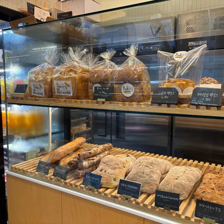 컨트리베이커리 대표 사진