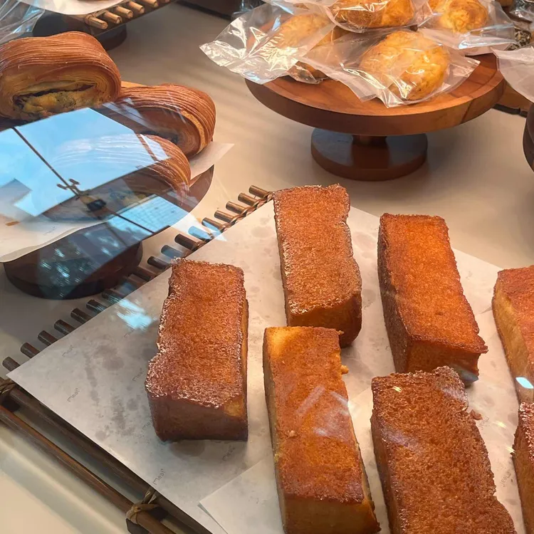 폴바셋 대표 사진