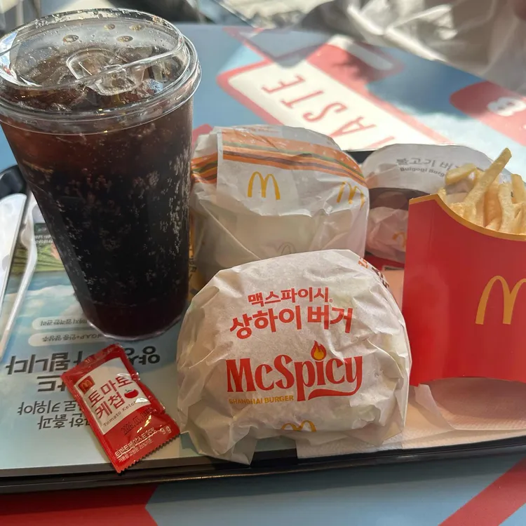 맥도날드 DT 대표 사진