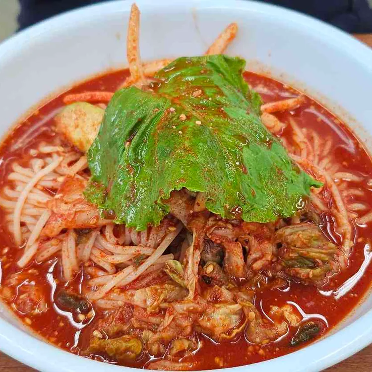 망향비빔국수 사진