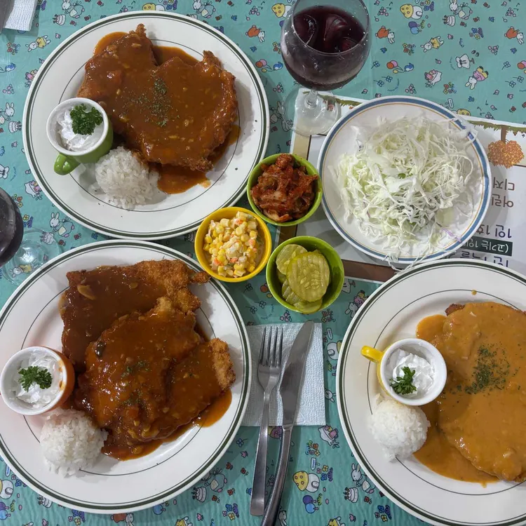 도토리원돈까스 사진