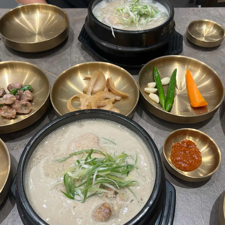 김정옥 엄나무 삼계탕 대표 사진