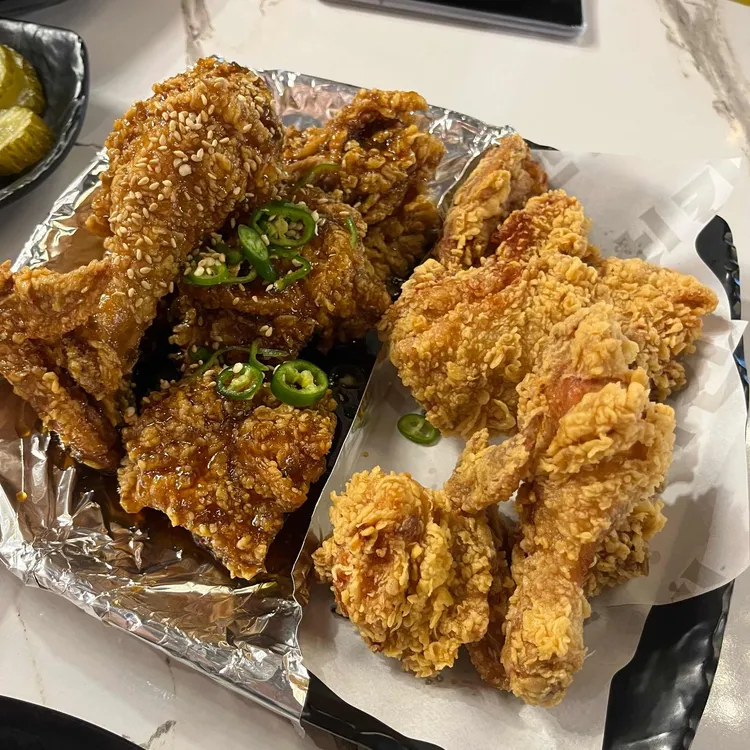 남썬치킨 대표 사진