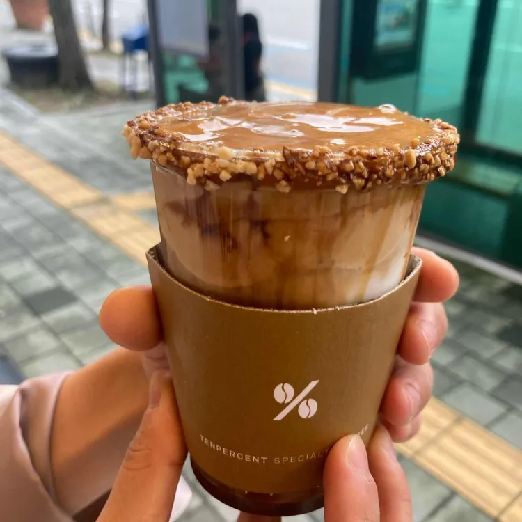 텐퍼센트커피 대표 사진