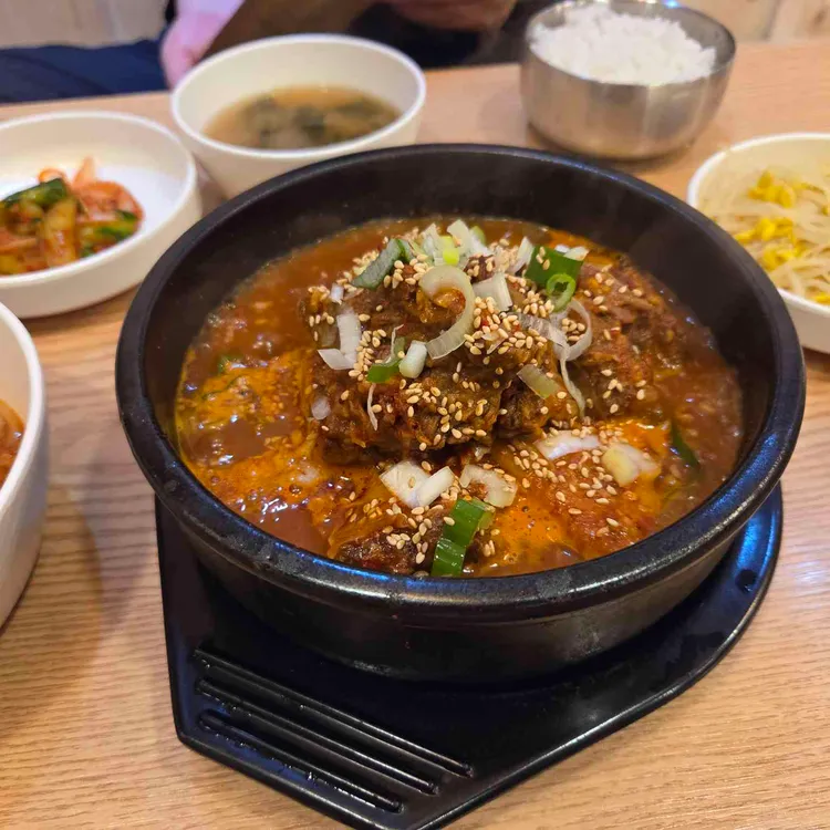 고향소갈비찜 대표 사진