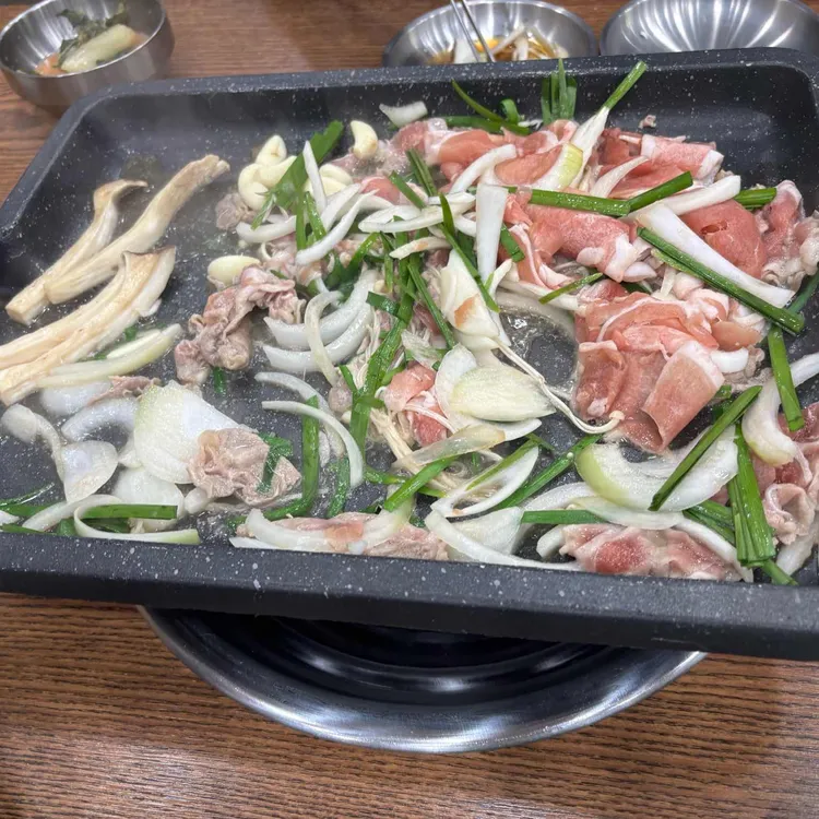 오리만찬 대표 사진