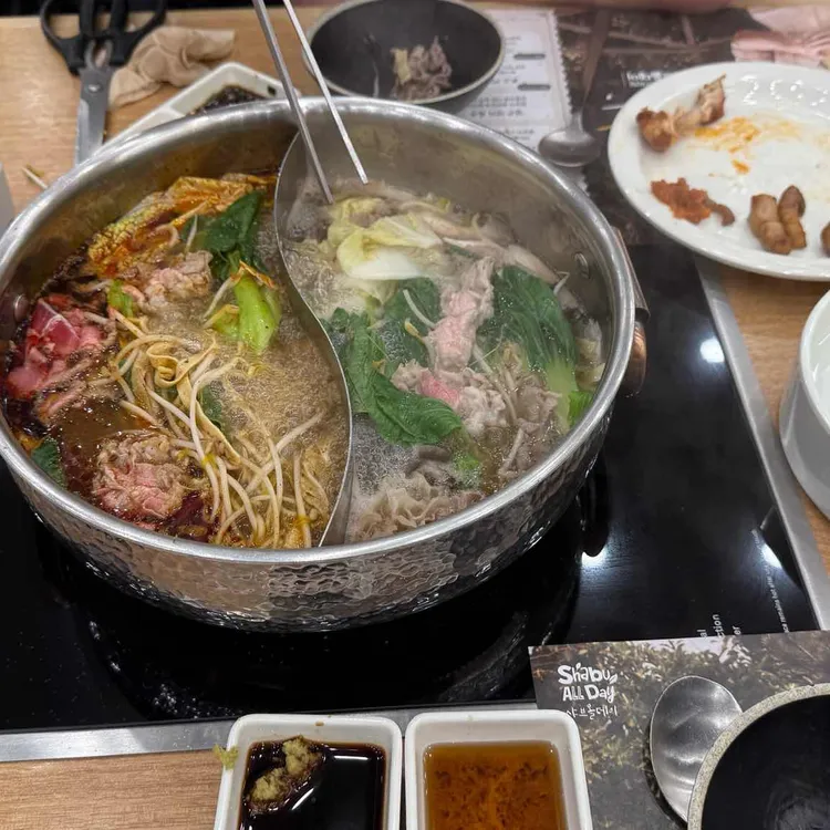 샤브올데이 대표 사진