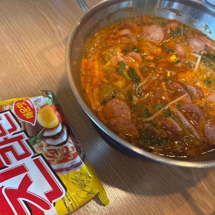 박프로 송탄부대찌개 대표 사진