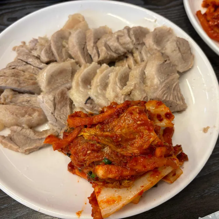 훼미리손칼국수 사진