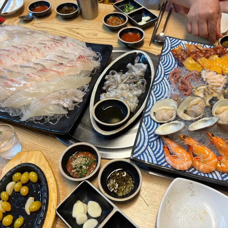 용궁횟집 대표 사진