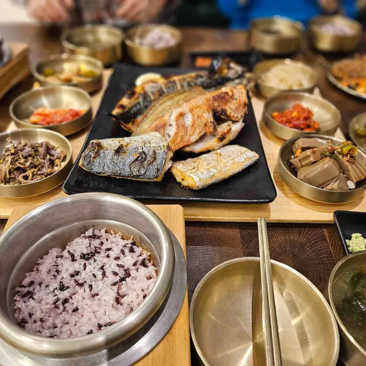 어미원 대표 사진