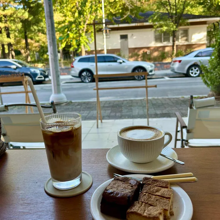 마리브 대표 사진