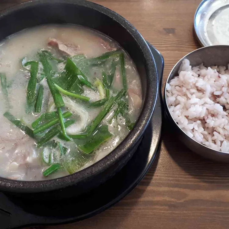 마석순대국밥 대표 사진